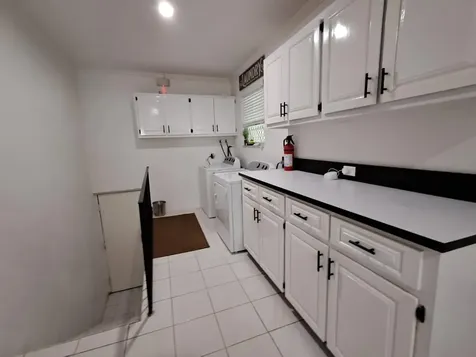 Twynam Heights Subdv New Providence Paradise Island BS