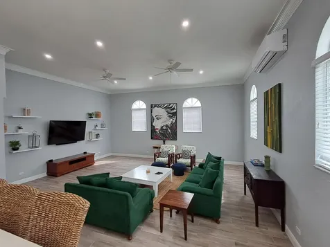 Twynam Heights Subdv New Providence Paradise Island BS