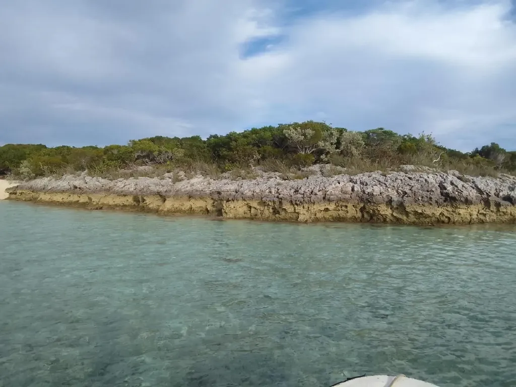 #54 Big Farmers Cay Exuma BS