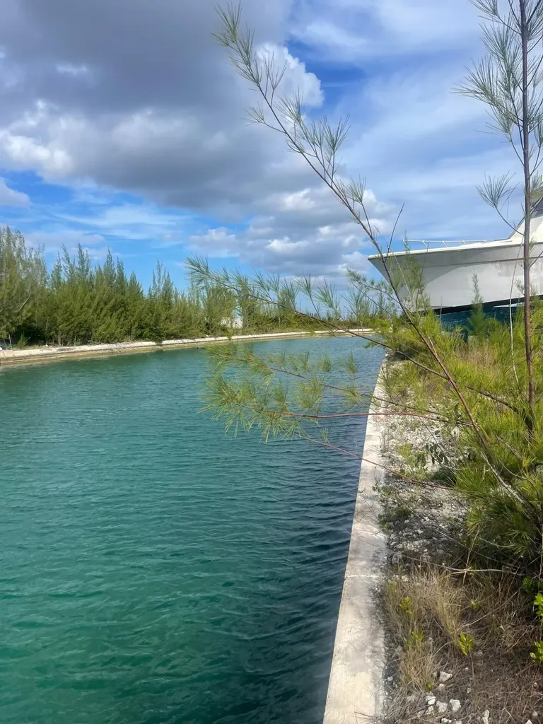 Bombard Road 76 Grand Bahama Freeport BS