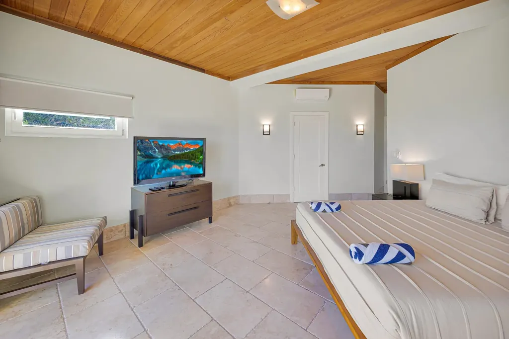 Sky Beach 29 Eleuthera BS