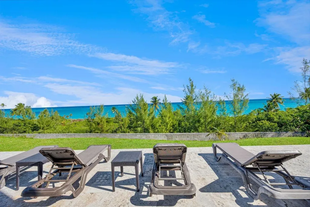 Sky Beach 29 Eleuthera BS
