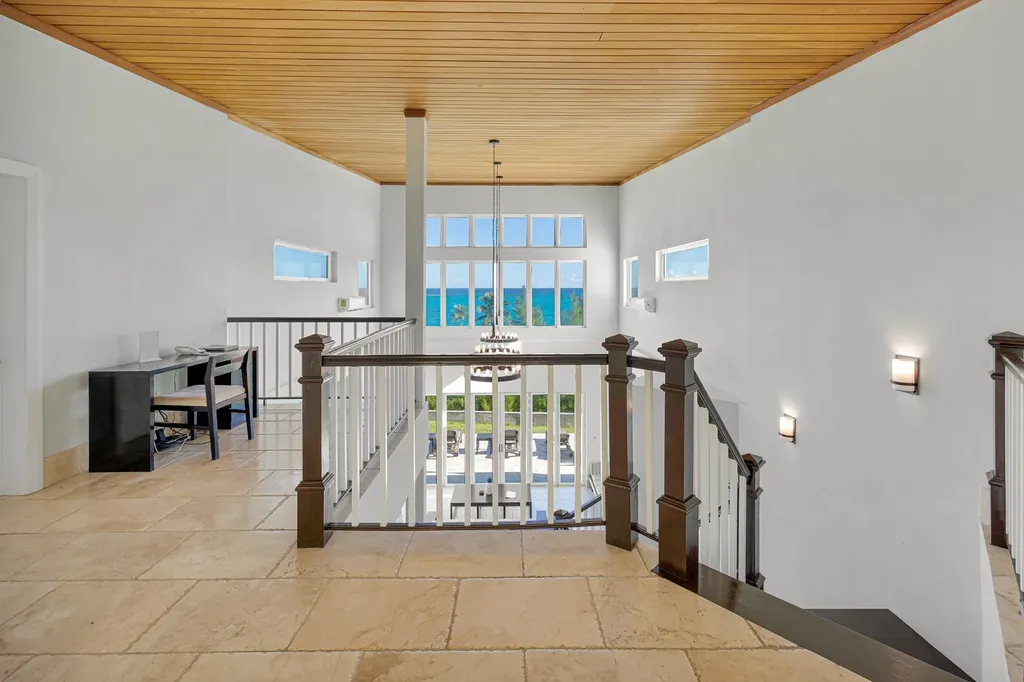 Sky Beach 29 Eleuthera BS