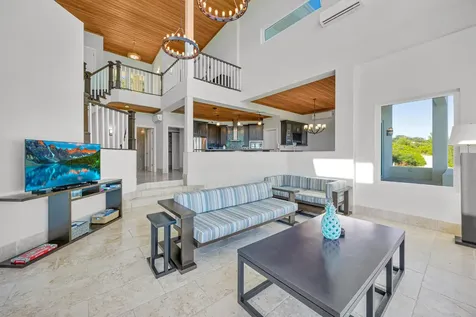 Sky Beach 29 Eleuthera BS