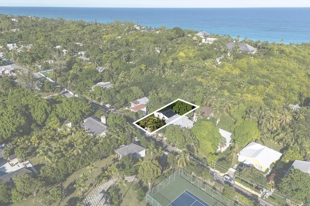 Lot 43 Eleuthera BS
