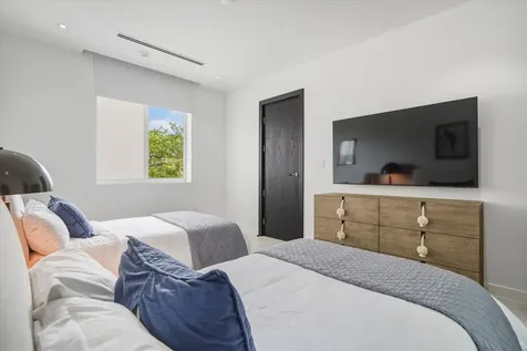 One Marina New Providence Paradise Island BS