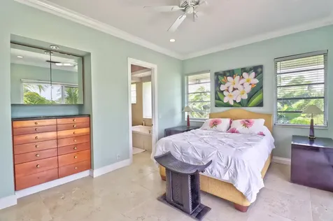 Tip Sea Too Abaco BS