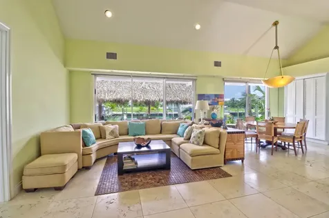 Tip Sea Too Abaco BS