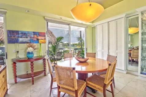 Tip Sea Too Abaco BS