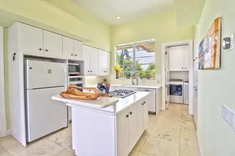 Tip Sea Too Abaco BS