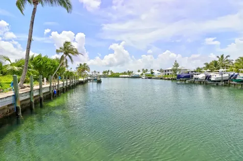 Tip Sea Too Abaco BS