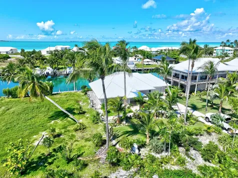 Tip Sea Too Abaco BS