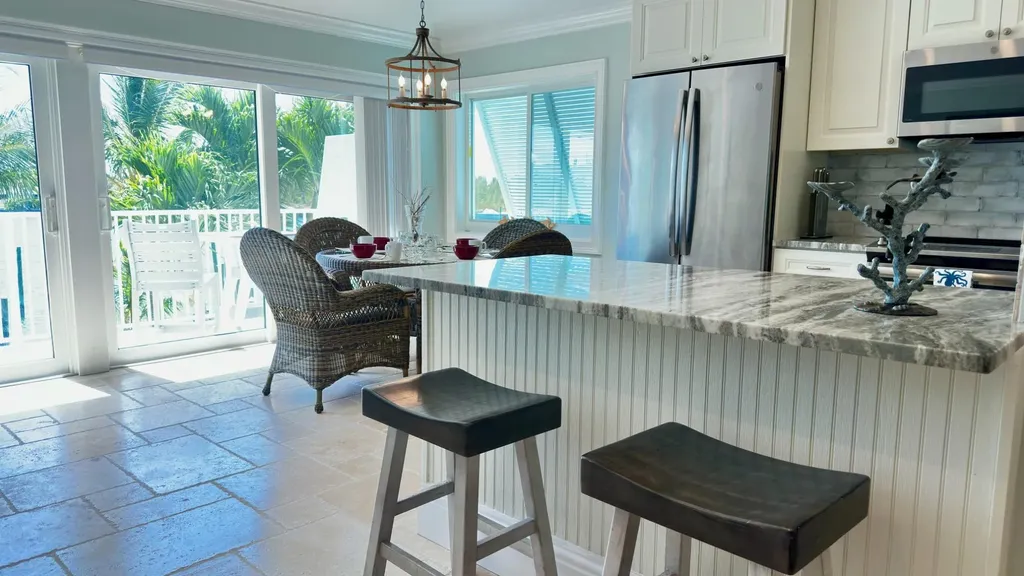 Atlantis #2208 Abaco BS