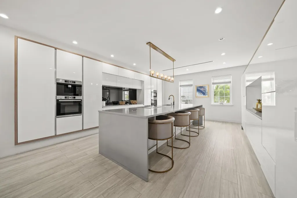 Palm Cay New Providence Paradise Island BS