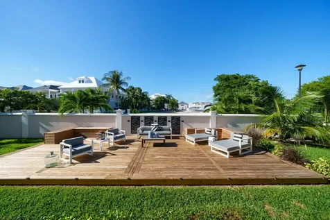 Palm Cay New Providence Paradise Island BS