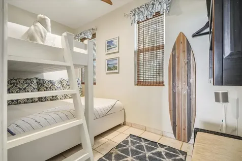 Latitude Adjustment Exuma BS