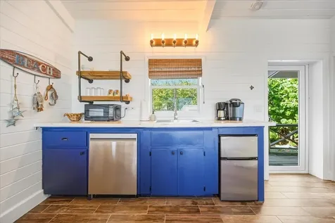 Latitude Adjustment Exuma BS