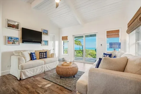 Latitude Adjustment Exuma BS