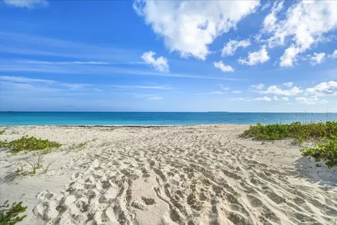 Latitude Adjustment Exuma BS