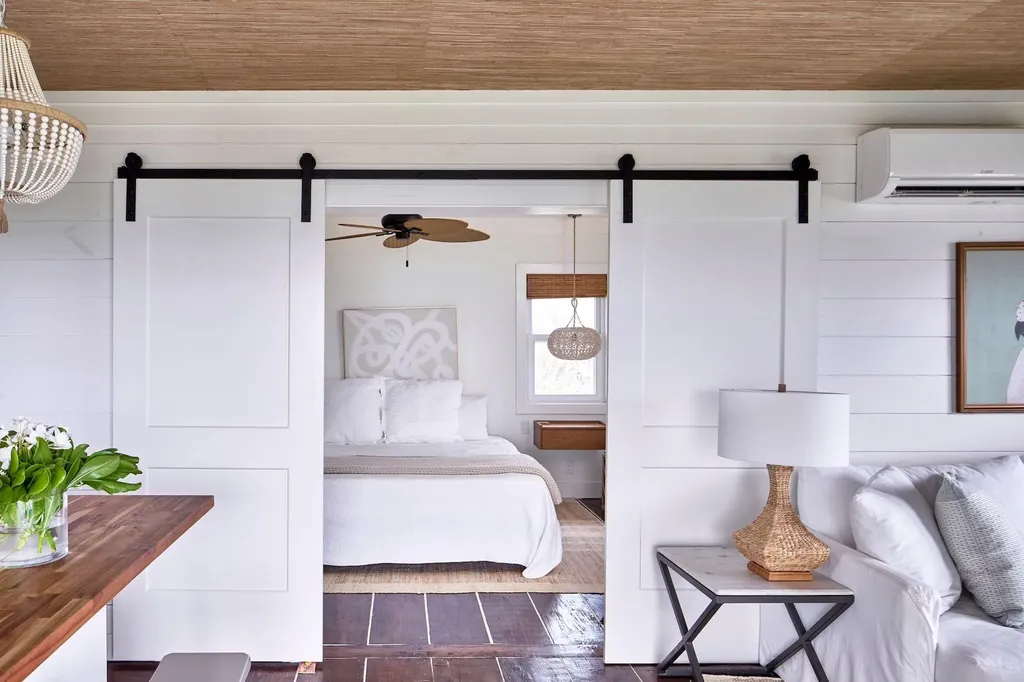 Bohemia Eleuthera BS