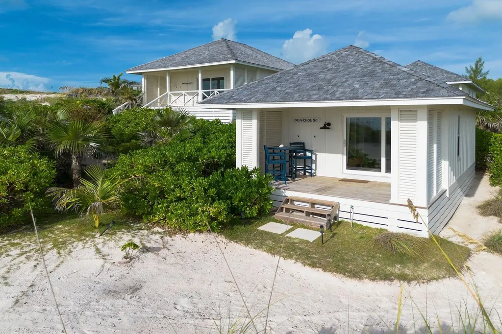 Bohemia Eleuthera BS