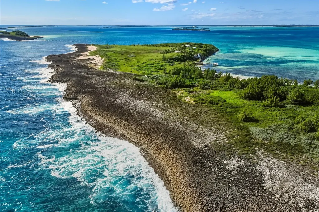 21 Acres South End Tilloo Abaco BS