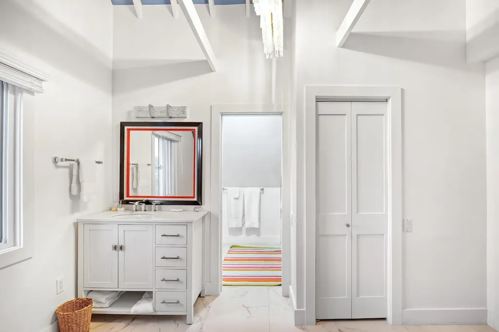 White Sound, Green Turtle Abaco BS