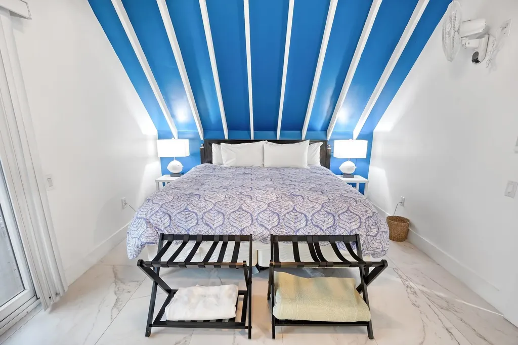 White Sound, Green Turtle Abaco BS