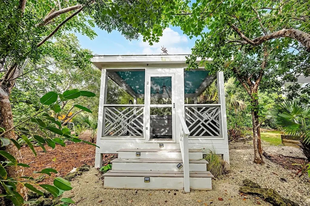 White Sound, Green Turtle Abaco BS