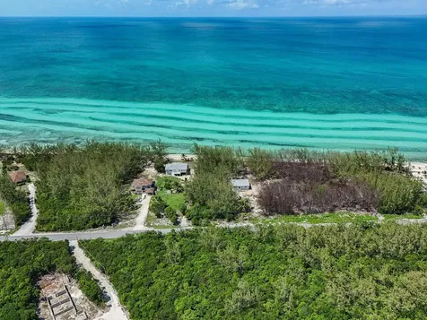 Lot #9, Tarpum Bay Eleuthera BS