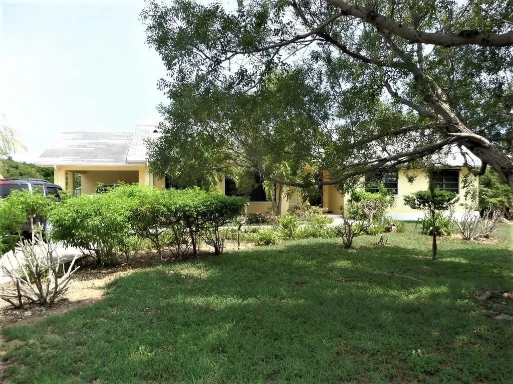 Hamilton's Long Island BS