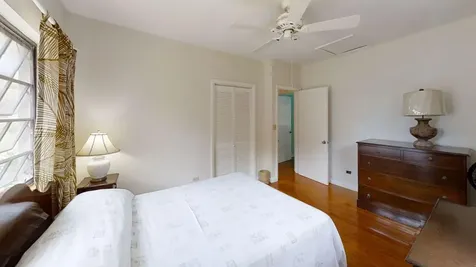 Hamilton's Long Island BS