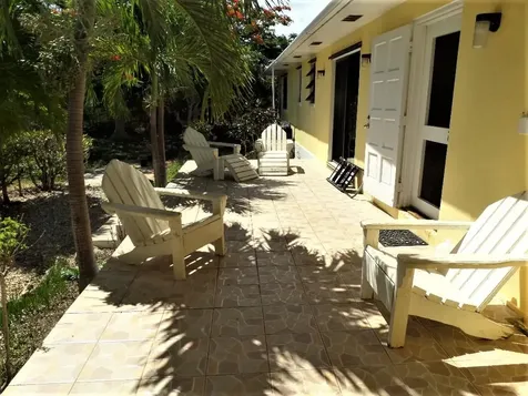 Hamilton's Long Island BS