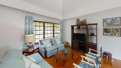 Hamilton's Long Island BS