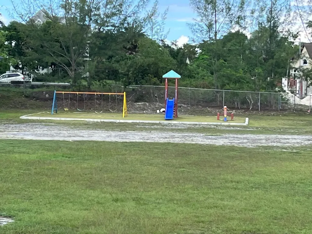 Jacaranda Estates 76 A New Providence Paradise Island BS