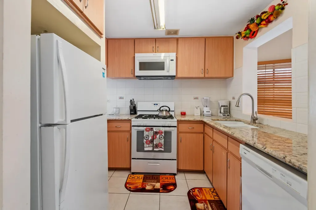 Cable Beach Rental New Providence Paradise Island BS