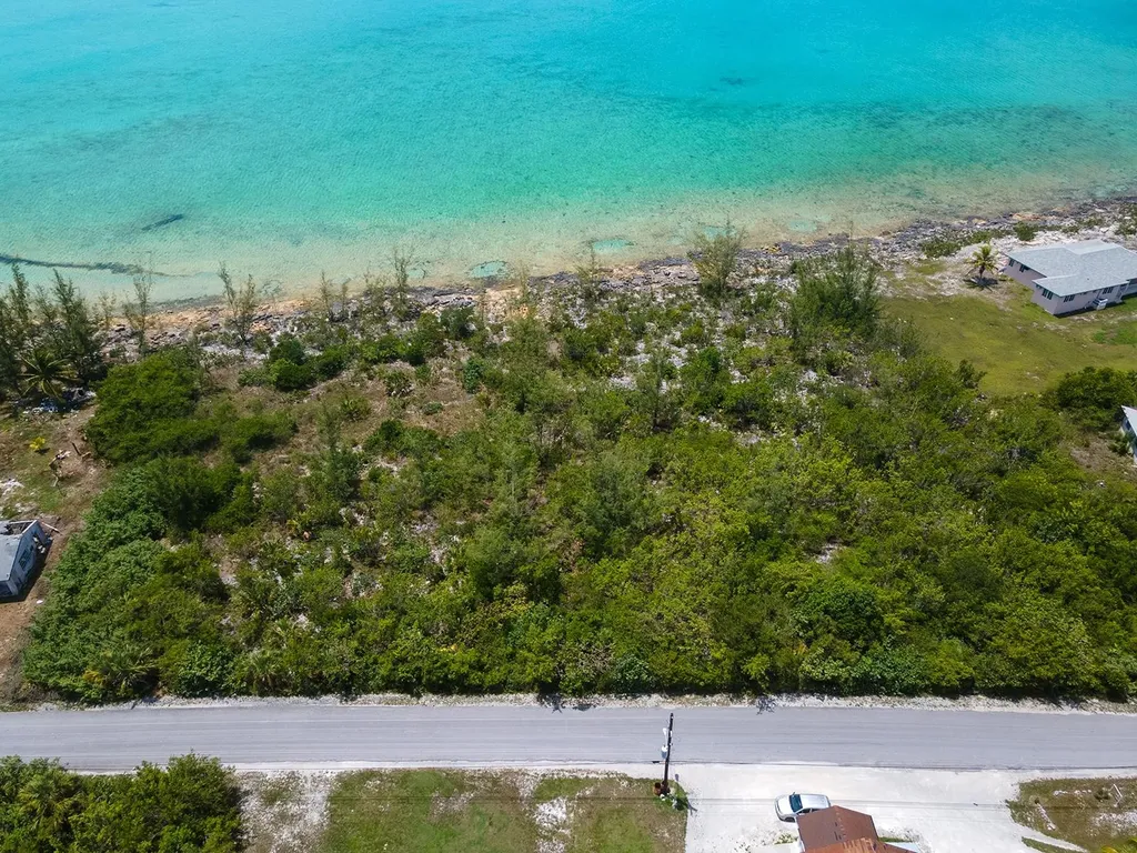 Parcel A Doctors Creek Long Island BS