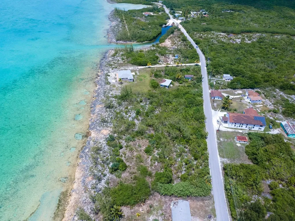 Parcel A Doctors Creek Long Island BS