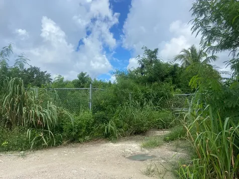 Lot On Carrol's Way New Providence Paradise Island BS