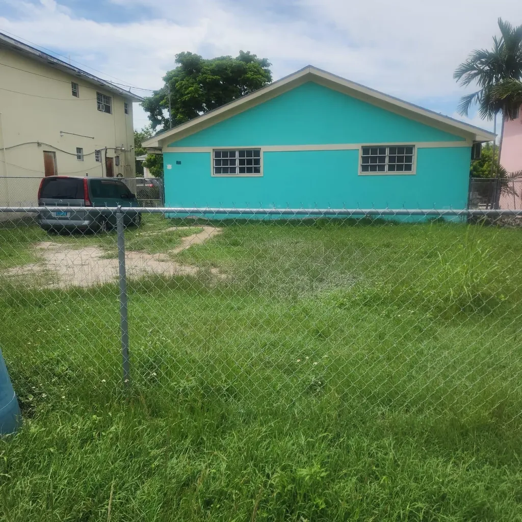 Faith Avenue New Providence Paradise Island BS