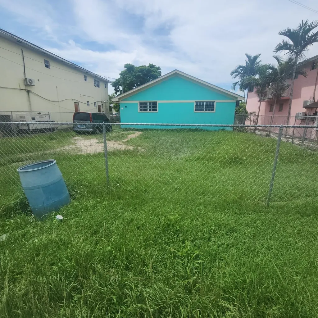 Faith Avenue New Providence Paradise Island BS