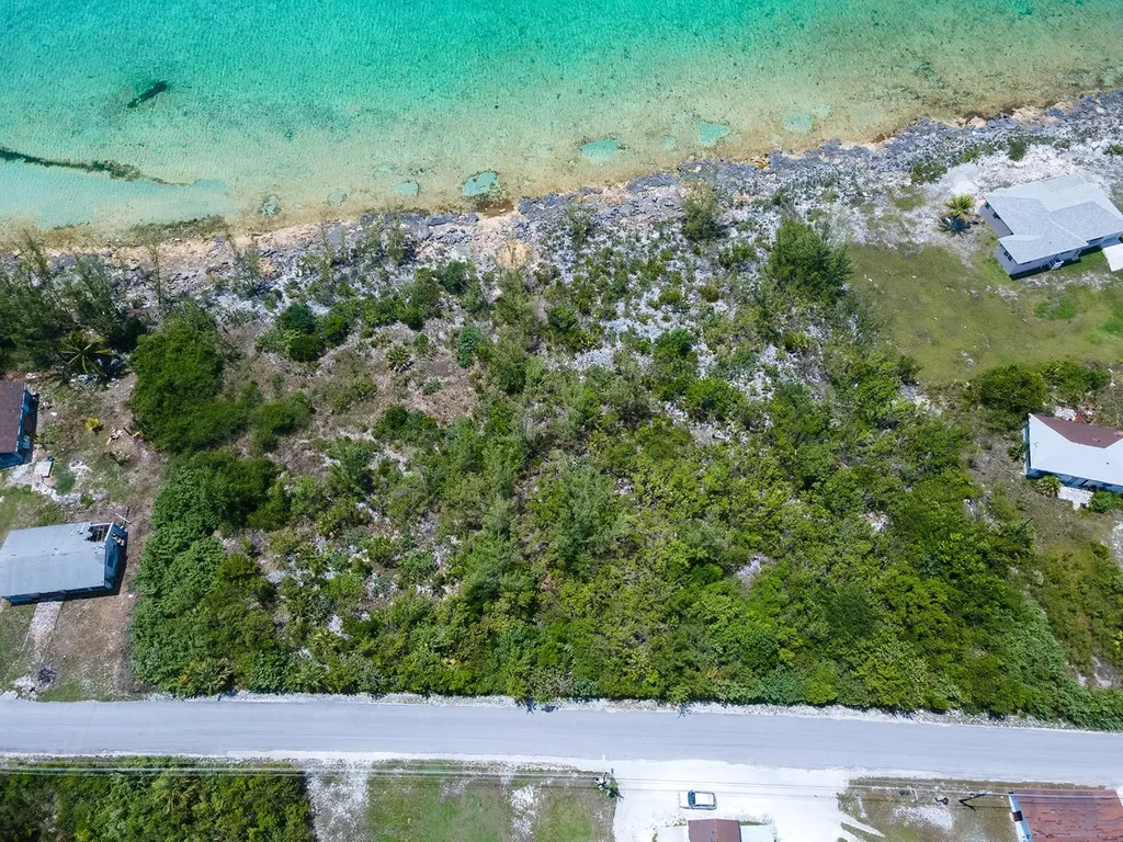 Parcel B Doctors Creek Long Island BS