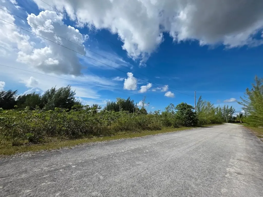 Morecambe Drive Grand Bahama Freeport BS