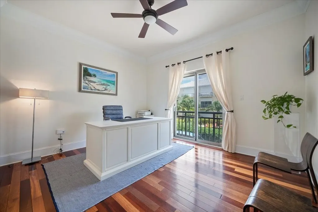 Columbus Cove New Providence Paradise Island BS