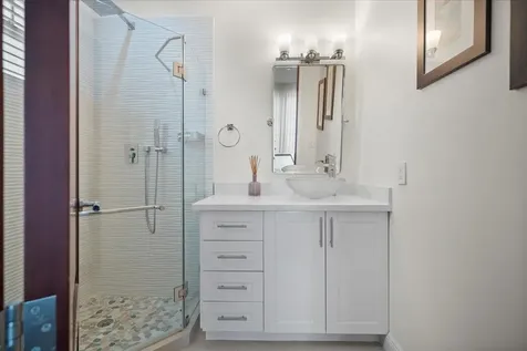 Columbus Cove New Providence Paradise Island BS