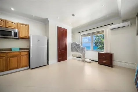 Columbus Cove New Providence Paradise Island BS