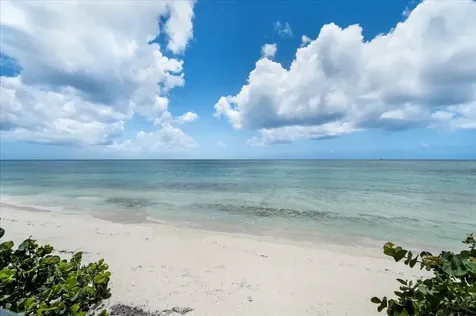 Columbus Cove New Providence Paradise Island BS