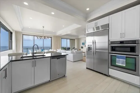 Columbus Cove New Providence Paradise Island BS