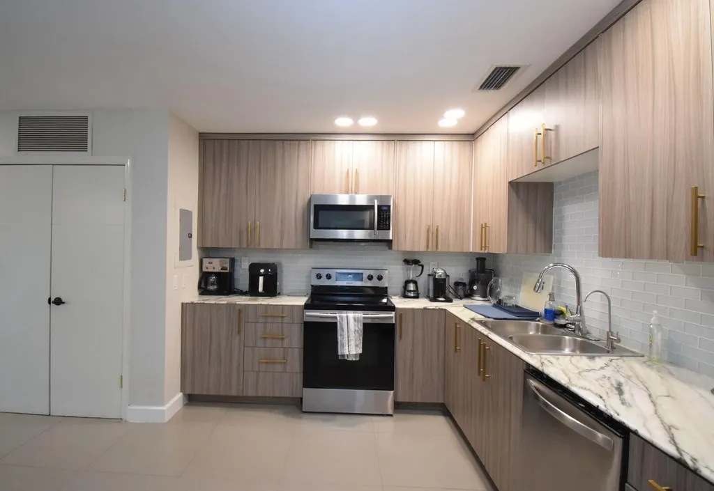 Palms Of Love Beach New Providence Paradise Island BS