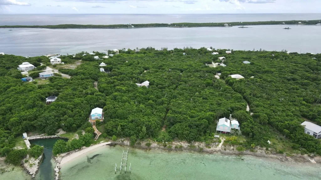 Lot 15, Lubbers Cay Abaco BS